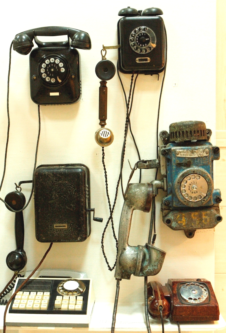 телефоны старинные